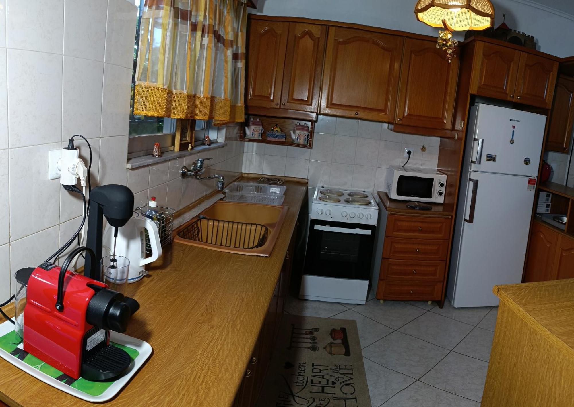 Sofia'S Home 9Min. Athens Airport Artemida  Exterior photo